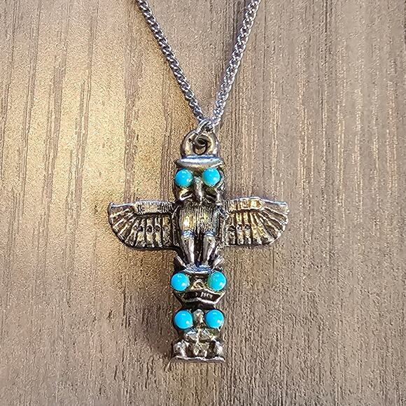 Vintage Silver Winged Totem Pole Bird Pendant Necklace with Turquoise Eyes - Picture 1 of 6